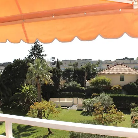2 Pieces Avec Parking Et Climatisation Pres De La Apartment Villeneuve-Loubet